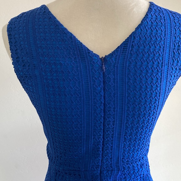 V Neck Blue Dress, Like New, Size 2 - Picture 6 of 9